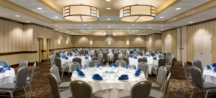 皮斯卡塔韦萨默塞特希尔顿安泊酒店(Embassy Suites by Hilton Piscataway Somerset)图片