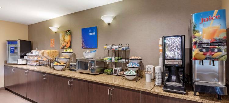 咆哮叉河卡本戴尔舒适套房酒店(Comfort Inn & Suites Carbondale on the Roaring Fork)图片