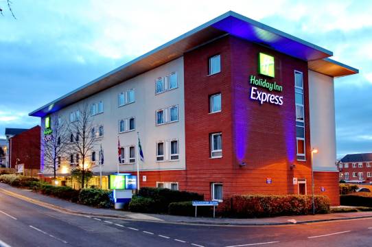 Holiday Inn Express 雷迪奇(Holiday Inn Express BIRMINGHAM - REDDITCH by IHG)