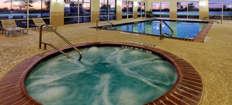 智选假日套房酒店克利本(Holiday Inn Express & Suites CLEBURNE by IHG)图片