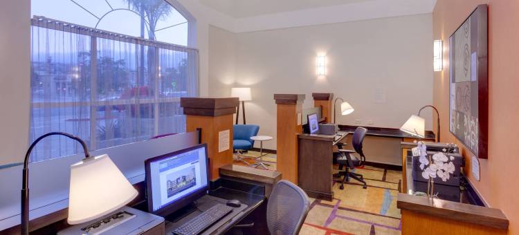 旧金山机场万枫套房酒店(Fairfield Inn & Suites San Francisco Airport/Millbrae)图片