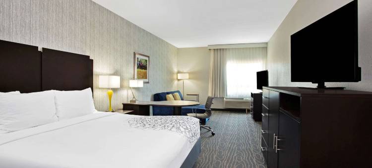 帕勒斯坦拉昆塔温德姆套房酒店(La Quinta Inn & Suites by Wyndham Palestine)图片