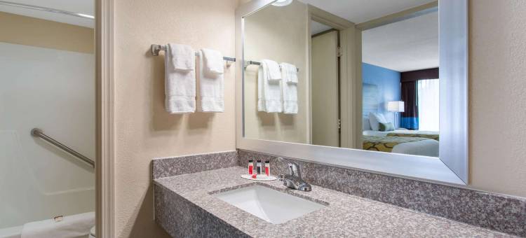 切罗温德姆呗盟酒店(Baymont by Wyndham Cheraw)图片