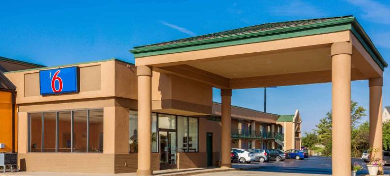田纳西克拉克斯维尔 6 号汽车旅馆(Motel 6 Clarksville, TN)图片