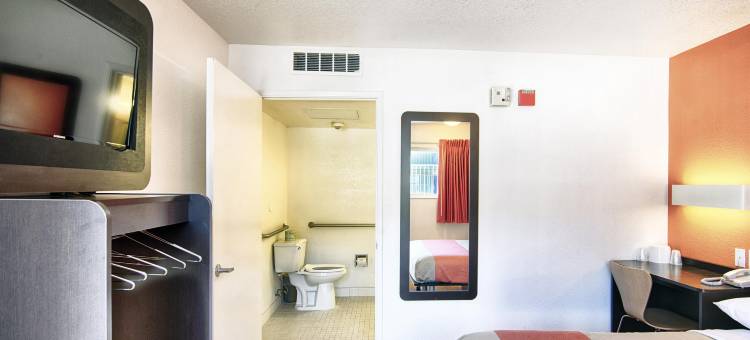 马默斯莱克斯6号汽车旅馆(Motel 6 Mammoth Lakes, CA)图片