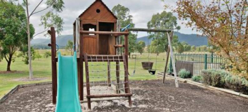 斯塔林羊驼农场住宿度假酒店(Starline Alpacas Farmstay Resort)图片
