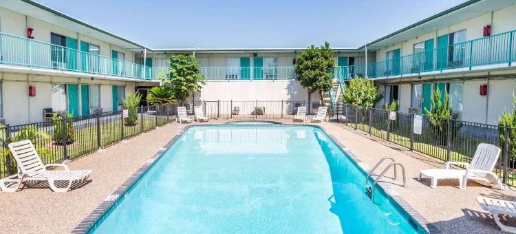 Studio 6 阿尔文，TX(Studio 6 Alvin, TX)图片