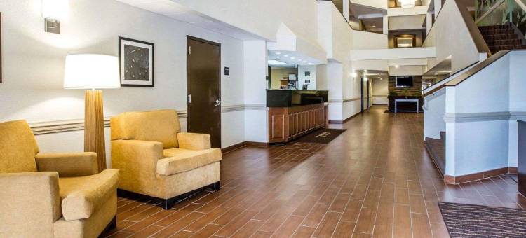 克拉丽奥波因特阿尔贝马尔(Clarion Pointe Albemarle)图片