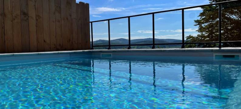 古老玛翁之家酒店(Logis Hôtel-Restaurant Au Vieux Morvan, au cœur de la Bourgogne, Piscine & Spa, Hôtel Climatisé)图片