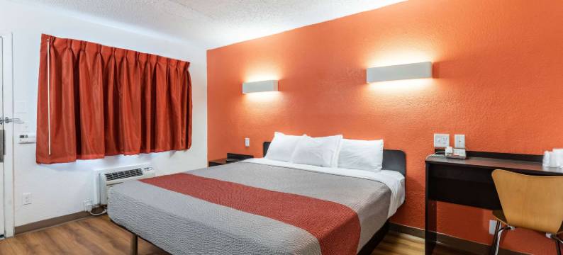 德克萨斯北里奇兰希尔斯 6 号汽车旅馆(Motel 6 North Richland Hills, TX)图片