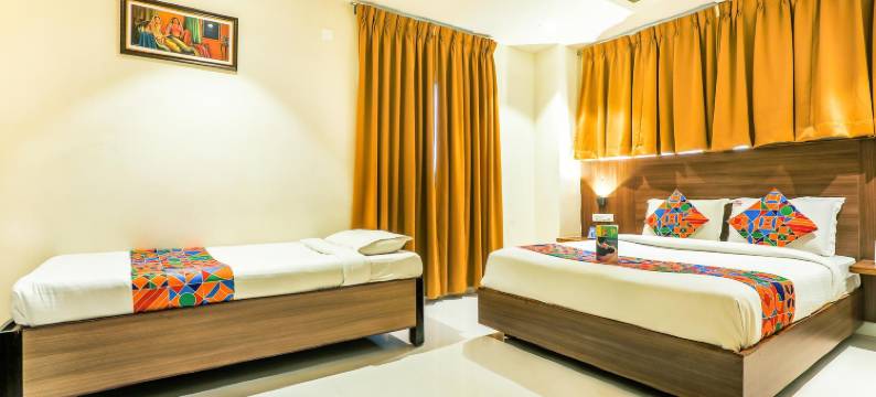 Fabhotel Rr Grand酒店(FabHotel RR Grand - Next to Trendset Mall)图片