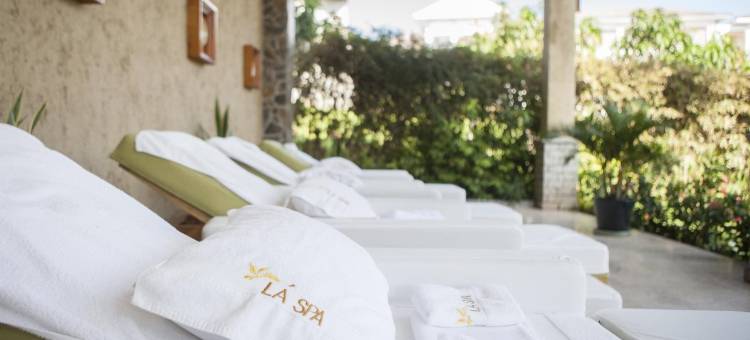 阿罗马海滩Spa度假酒店(Aroma Beach Resort and Spa)图片