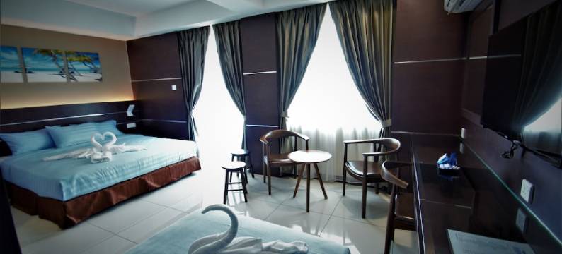 爱潜海浪酒店(Wave View Hotel)图片