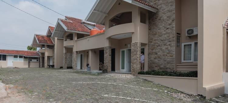 Rossan Villa Hotel Near Kampus Upi Setiabudhi图片