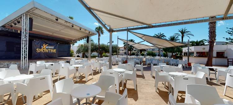 米兰达花园公寓式酒店(Aparthotel Marinda Garden)图片