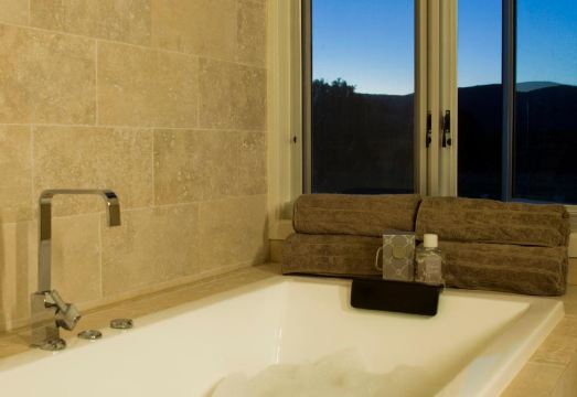 Eco-Luxe at Mount AvocaHotel Overview