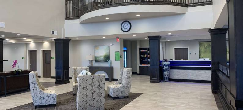 马头市贝斯特韦斯特优质酒店及套房(Best Western Plus Horseheads Inn  Suites)图片