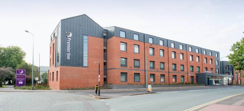 利奇菲尔德普莱米尔酒店市中心(Premier Inn Lichfield City Centre)图片