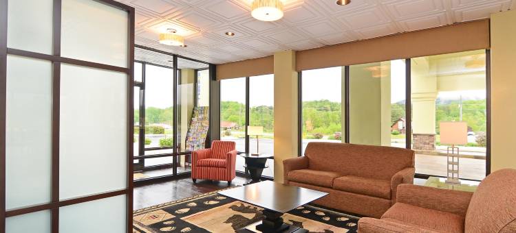 卡德斯科夫贝斯特韦斯特酒店(Best Western Cades Cove Inn)图片