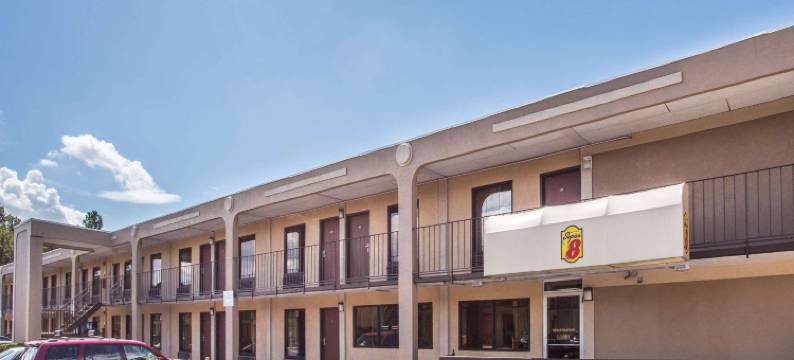 Super 8 by Wyndham Camp Springs/Andrews AFB DC Area图片