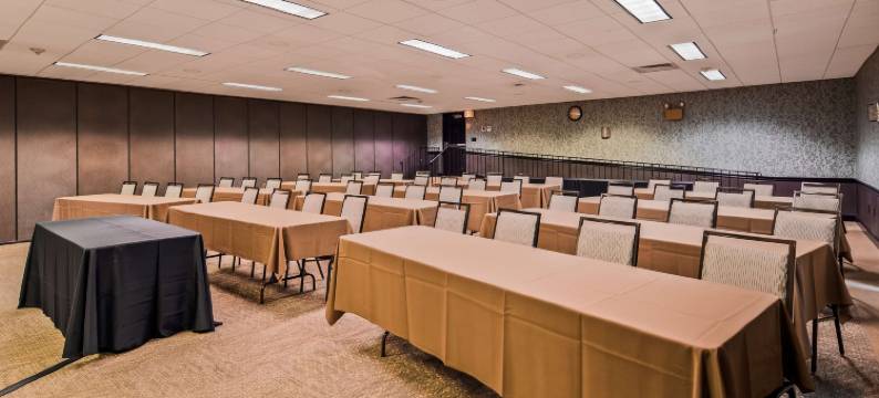 Best Western Plus Country Cupboard Inn图片