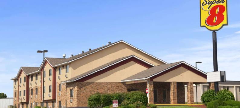 科林斯维尔圣路易斯速8汽车旅馆(Super 8 by Wyndham Collinsville St. Louis)图片