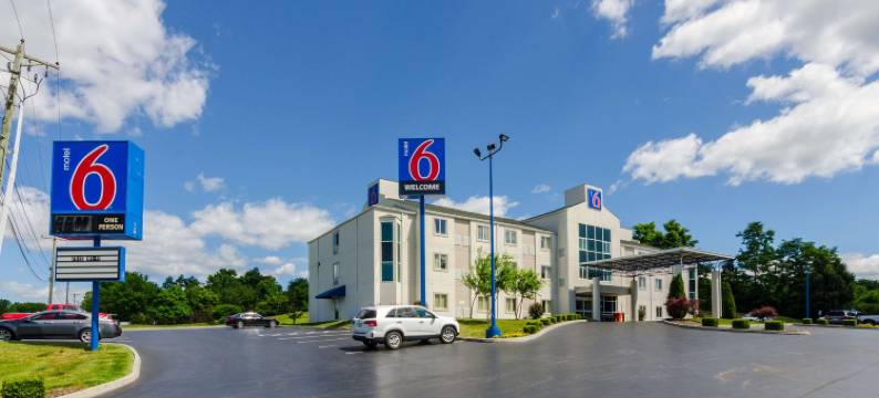 6号布里斯都汽车旅馆(Motel 6 Bristol, VA)图片
