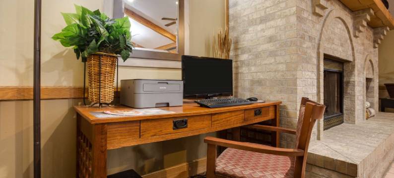 托玛美吟温德姆酒店(AmericInn by Wyndham Tomah)图片