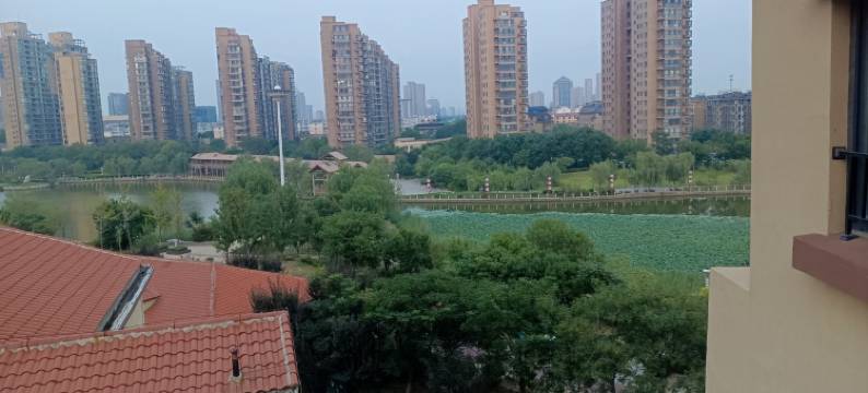 温馨小窝居公寓(黄河二路分店)图片