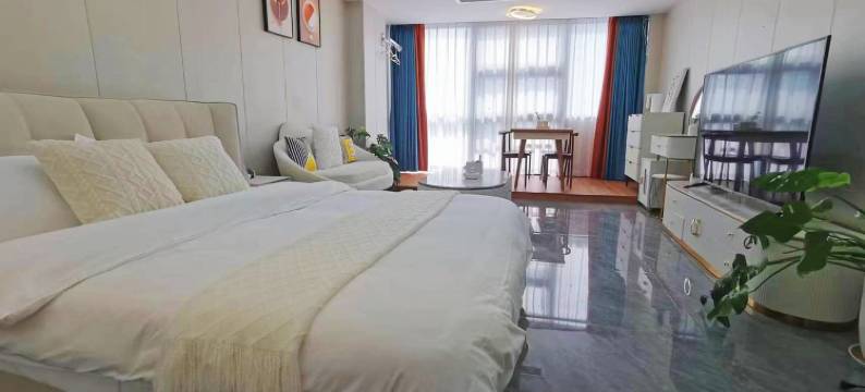 天空之城民宿(解放大道分店)图片