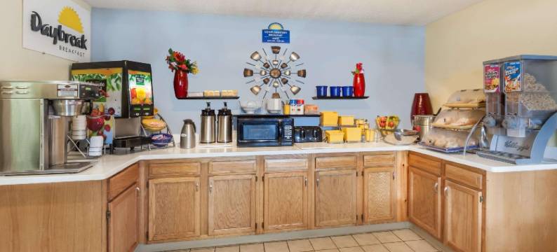 肯特-阿克伦温德姆戴斯酒店(Days Inn by Wyndham Kent - Akron, Ohio)图片