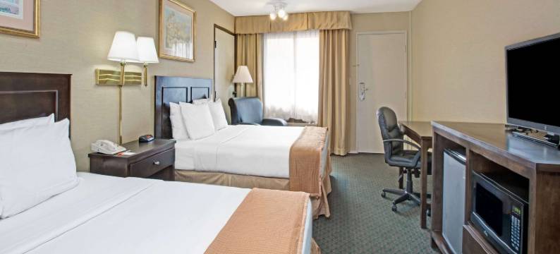 托伦斯豪生酒店(Howard Johnson by Wyndham Torrance)图片