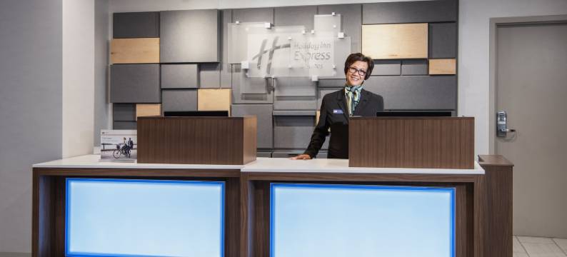 智选假日套房酒店萨斯卡通(Holiday Inn Express & Suites SASKATOON CENTRE by IHG)图片