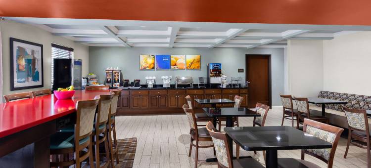 斯普林菲尔德I-55舒适套房酒店(Comfort Inn & Suites Springfield I-55)图片