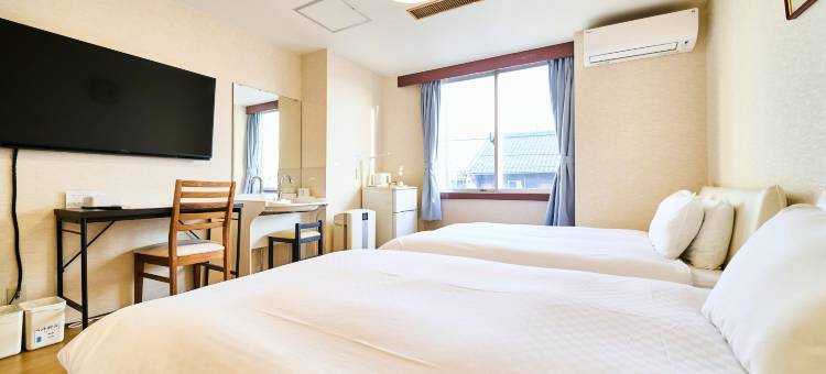 冈三酒店(Okasan Hotel)图片