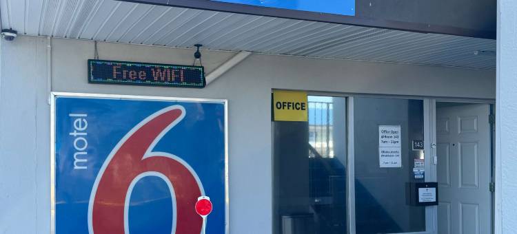 佛罗里达州恩格尔伍德 6 号开放式客房酒店(Studio 6 Englewood, FL)图片