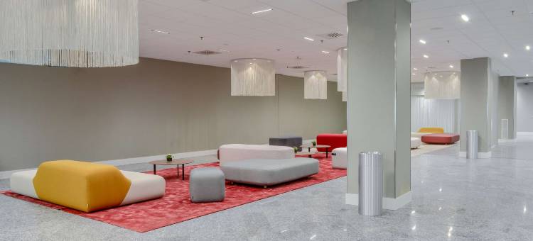 米兰会议中心诺瀚酒店(NH Milano Congress Centre)图片