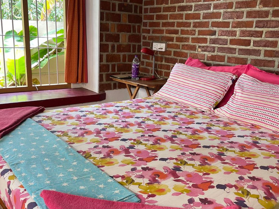 阿什塔目迪旅馆