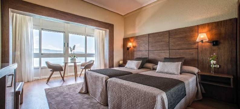 托亚塔拉索卢克索酒店(Eurostars Louxo Talaso)图片