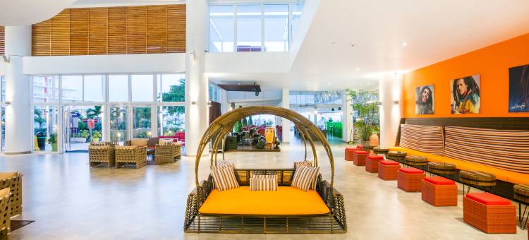 Grand Decameron Cornwall Beach，一个全包的商标度假村(Grand Decameron Cornwall Beach, A Trademark All Inclusive)图片