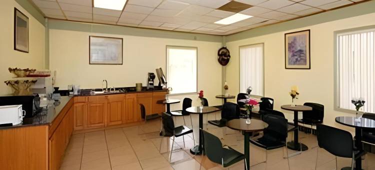 会议中心罗德威酒店(Rodeway Inn Conference Center)图片