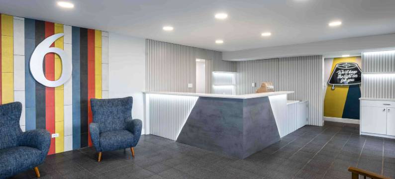 6号汽车旅馆锡克里，北卡罗来纳州(Motel 6 Hickory, NC)图片