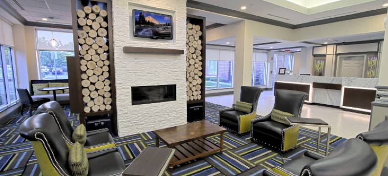 韦斯特伯里希尔顿花园酒店(Hilton Garden Inn Westbury)图片