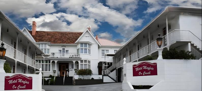 卡维尔上流汽车酒店(Motel Mayfair on Cavell)图片