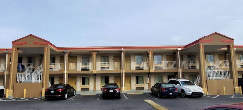 菲布丽酒店及套房(FairBridge Inn & Suites McDonough)图片