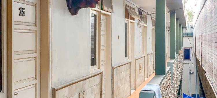 Urbanview Hotel Favorit Pamanukan Subang图片