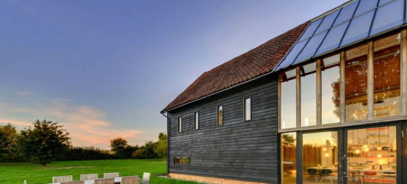 宏伟的萨福克谷仓改建(Grand Suffolk Barn Conversion)图片