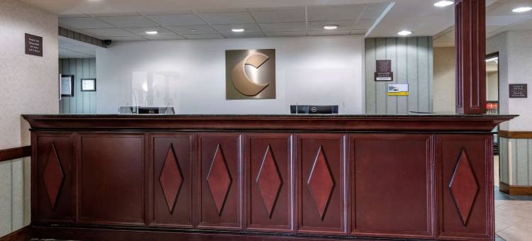 舒适酒店及套房乔治湖(Comfort Inn & Suites Lake George)图片