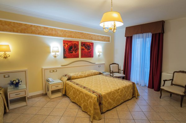 Hotel Ristorante Borgo la Tana Hotel Overview