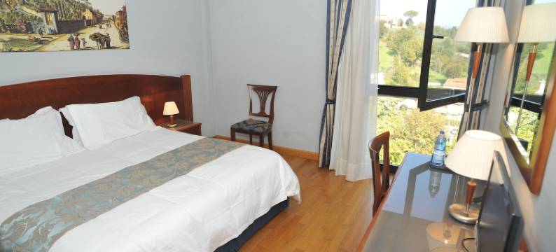 赫米缇吉酒店(Hotel Hermitage)图片